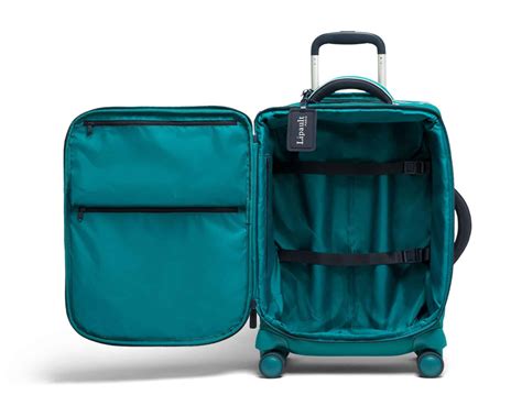 lightest carry on luggage